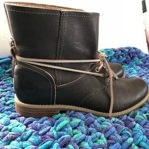NWOT Timberland Leather Boots